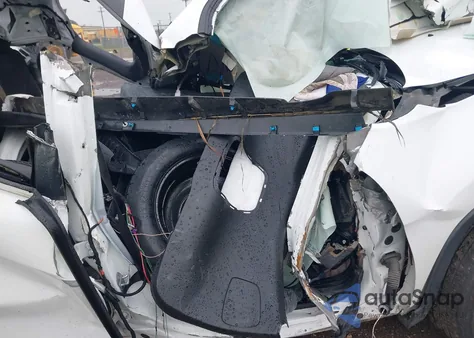 2015 Jeep Cherokee Latitude Altitude z USA, uszkodzony, nr VIN 1C4PJMCB7FW750095